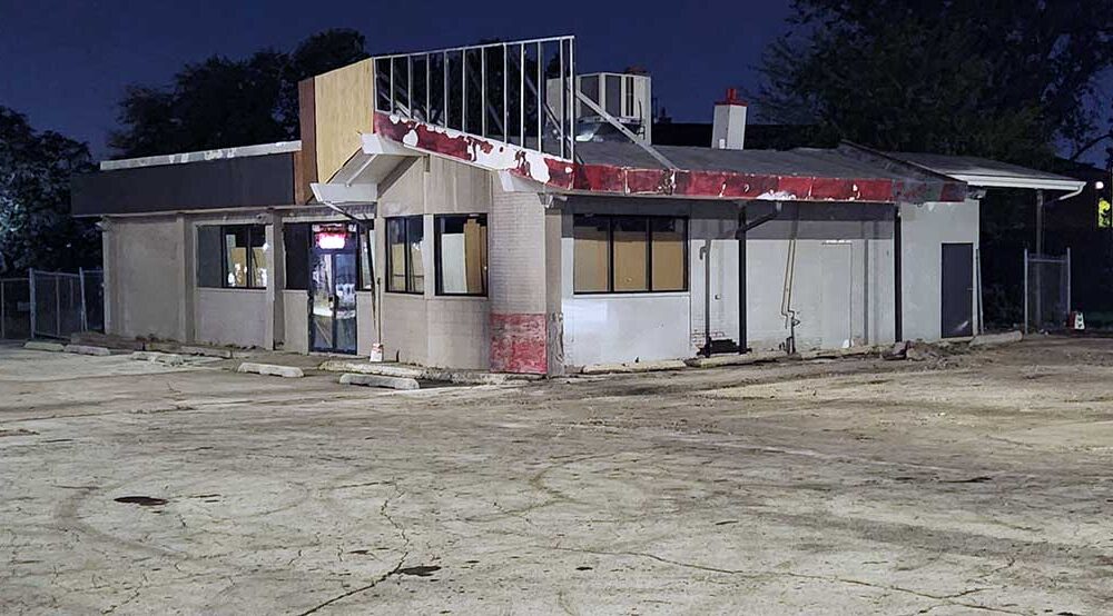The former Stop-N-Shop, Park Forest eyesore